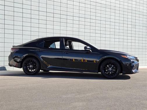 2022 Toyota Camry SE Nightshade