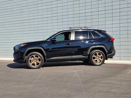 2023 Toyota RAV4 Hybrid Woodland Edition