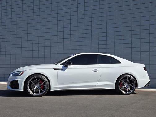 2022 Audi S5 3.0T Prestige