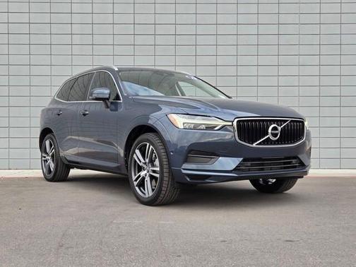 2018 Volvo XC60 T6 Momentum