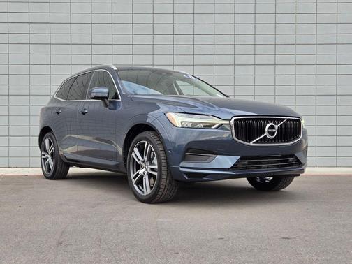 2018 Volvo XC60 T6 Momentum