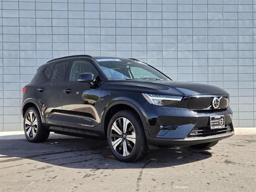 2023 Volvo XC40 Recharge Pure Electric Twin Plus