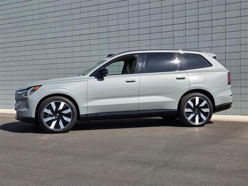 2025 Volvo EX90 Twin Motor Ultra