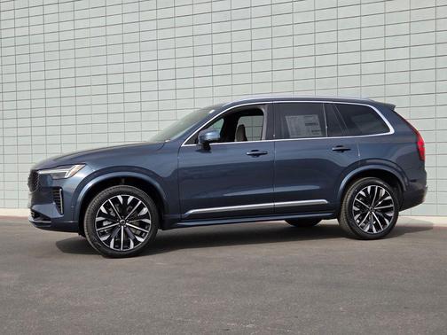 2026 Volvo XC90 B6 Plus 7-Seater