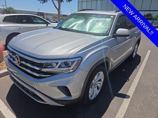 Pyrite Silver Metallic 2021 Volkswagen Atlas 3.6 V6 SE w/ Technology