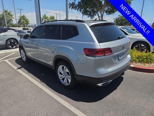 Pyrite Silver Metallic 2021 Volkswagen Atlas 3.6 V6 SE w/ Technology