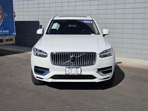 2021 Volvo XC90 Recharge Plug-In Hybrid T8 Inscription 7 Passenger