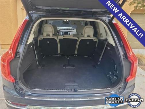 2024 Volvo XC90 B5 Core Bright Theme