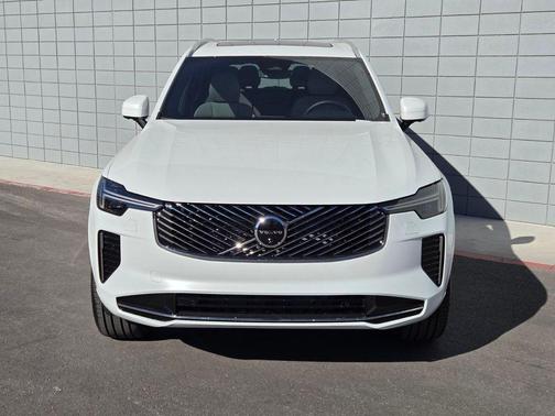 2026 Volvo XC90 B5 Plus 7-Seater