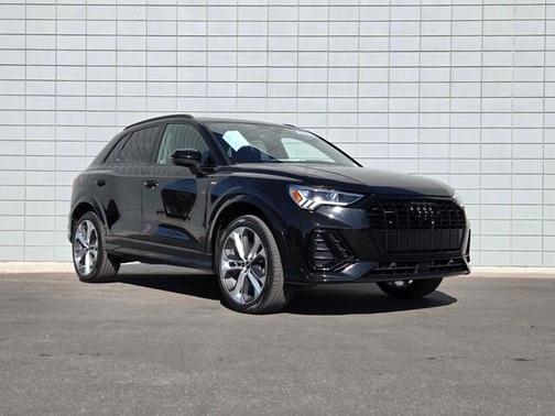 2022 Audi Q3 45 S line Premium