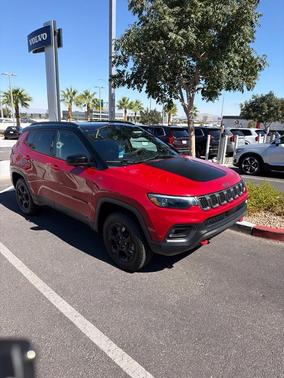Redline Pearlcoat 2023 Jeep Compass Trailhawk