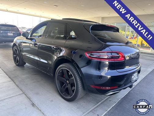 2016 Porsche Macan Turbo