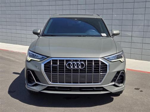 2022 Audi Q3 45 S line Premium