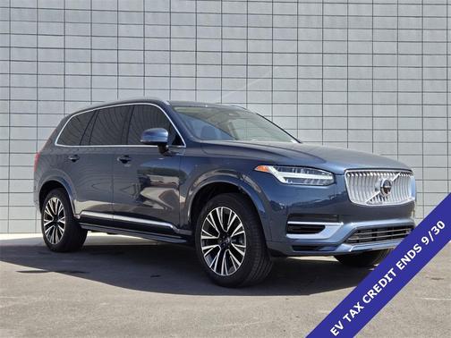 2025 Volvo XC90 Plug-In Hybrid T8 Plus 7-Seater