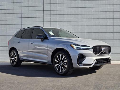 2025 Volvo XC60 B5 Core