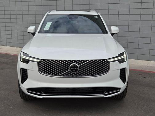 2026 Volvo XC90 B5 Plus 7-Seater