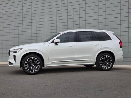 2026 Volvo XC90 B5 Plus 7-Seater