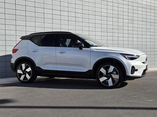 2024 Volvo XC40 Recharge Pure Electric Twin Ultimate