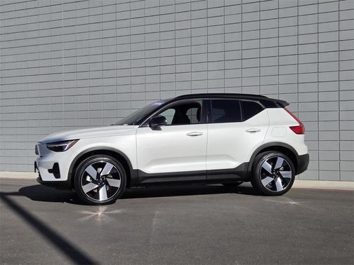 2024 Volvo XC40 Recharge Pure Electric Twin Ultimate
