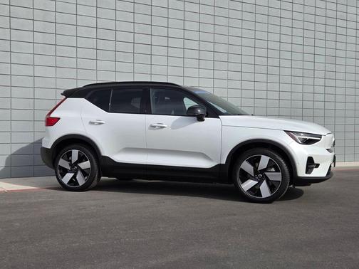 2024 Volvo XC40 Recharge Pure Electric Twin Ultimate
