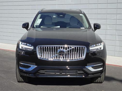 2025 Volvo XC90 Plug-In Hybrid T8 Plus 6-Seater