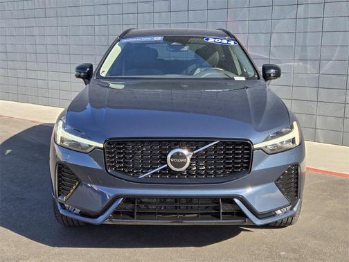 2024 Volvo XC60 B5 Core