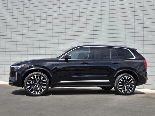 2025 Volvo XC90 B5 Plus 7-Seater