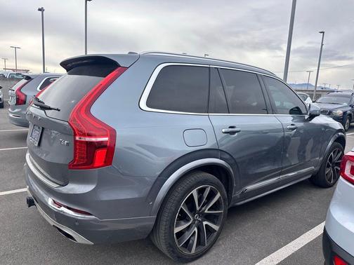2018 Volvo XC90 T6 Inscription