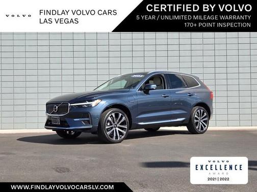 2023 Volvo XC60 Recharge Plug-In Hybrid T8 Ultimate Bright Theme
