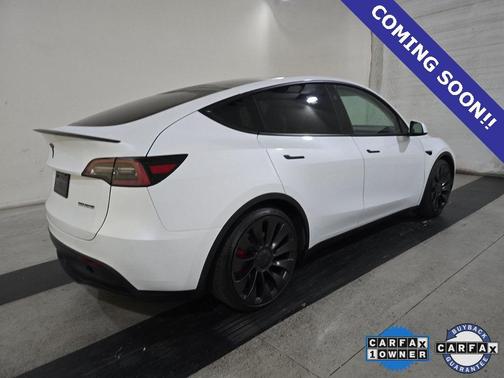 2023 Tesla Model Y Performance