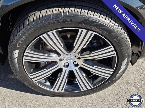 2021 Volvo XC90 T6 Inscription 7 Passenger