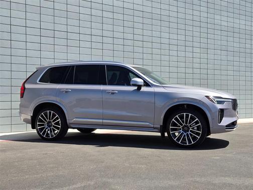 2026 Volvo XC90 B5 Plus 7-Seater