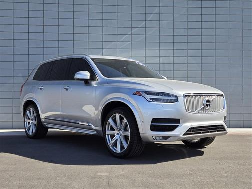 2018 Volvo XC90 T6 Inscription