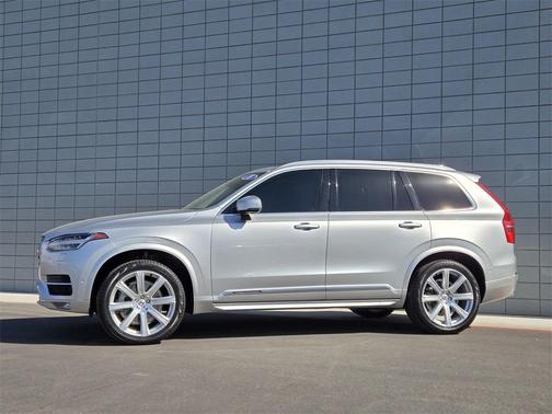 2018 Volvo XC90 T6 Inscription