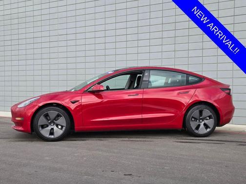 2023 Tesla Model 3 Base