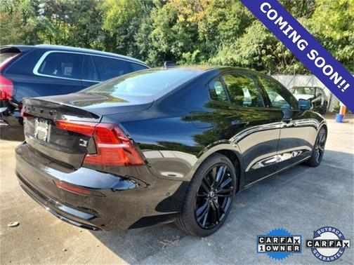 2024 Volvo S60 Recharge Plug-In Hybrid T8 Plus Black Edition