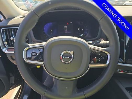 2025 Volvo S60 B5 Plus