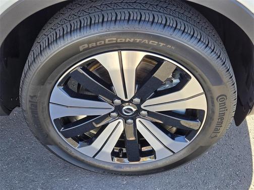 2023 Volvo XC40 Recharge Pure Electric Twin Plus