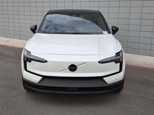 Crystal White 2026 Volvo EX30 Twin Motor Ultra
