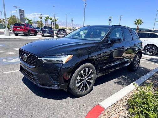 Onyx Black Metallic 2024 Volvo XC60 B5 Plus Dark Theme