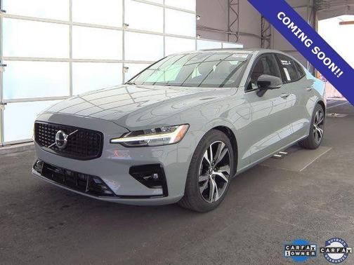 2025 Volvo S60 B5 Plus