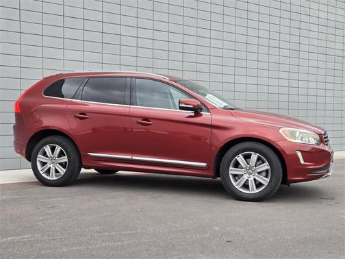 2016 Volvo XC60 T6 Drive-E