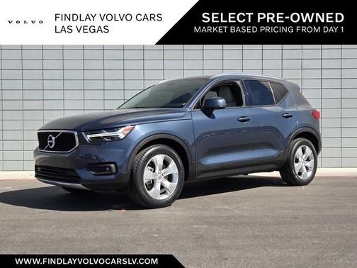 Denim Blue Metallic 2021 Volvo XC40 T5 Momentum