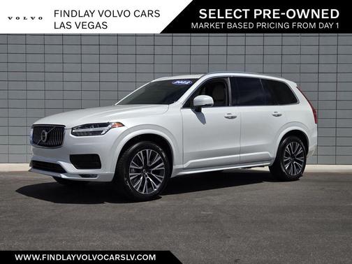 Crystal White Metallic 2022 Volvo XC90 T5 Momentum 7 Passenger