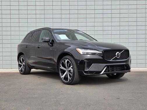 2022 Volvo XC60 Recharge Plug-In Hybrid T8 R-Design