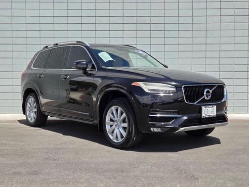 Onyx Black Metallic 2016 Volvo XC90 T6 Momentum