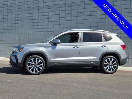 Pyrite Silver Metallic 2023 Volkswagen Taos 1.5T SE