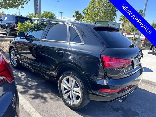 Mythos Black Metallic 2018 Audi Q3 2.0T Premium