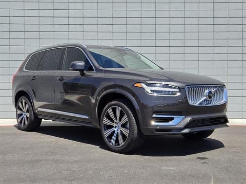 2025 Volvo XC90 Plug-In Hybrid T8 Plus 6-Seater