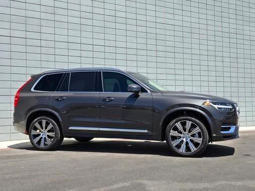 2025 Volvo XC90 Plug-In Hybrid T8 Plus 6-Seater
